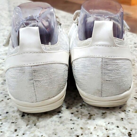 Comfort-Well by Beacon, Womans,Slip On. Hook and Loop Closure size 10W - Picture 5 of 8